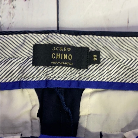 J.Crew Chino Shorts - Picture 2 of 3